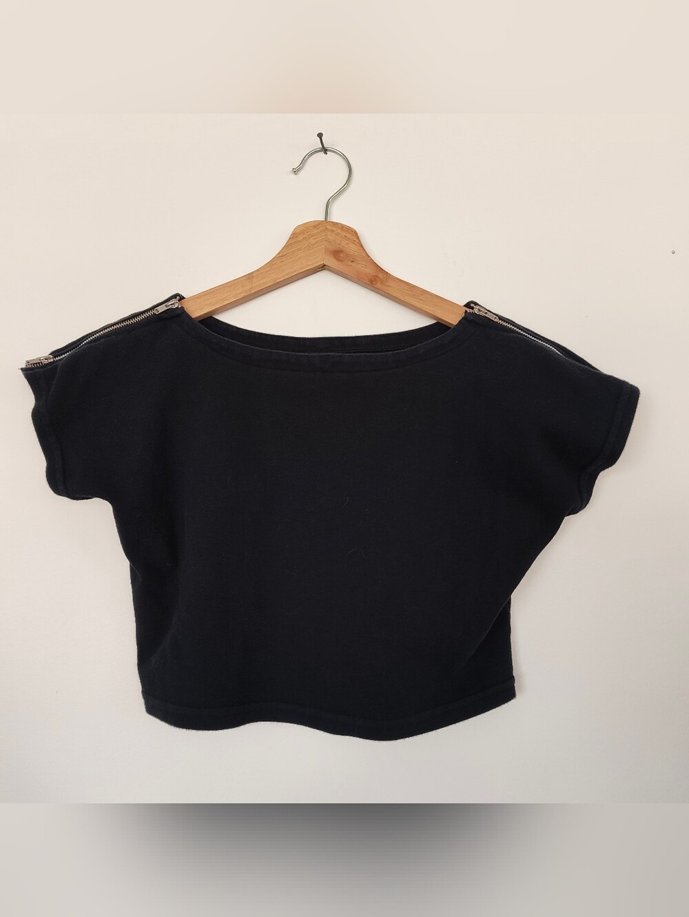 Crop Top With Zippers